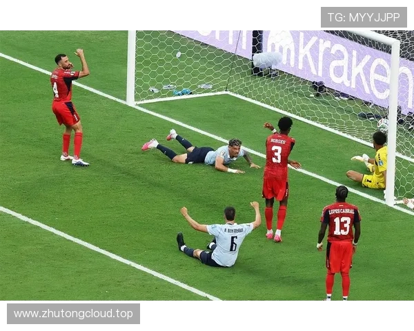 西班牙1-0乌拉圭：世界杯H组末轮战报